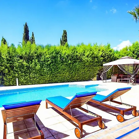 Villa Artemisia *
